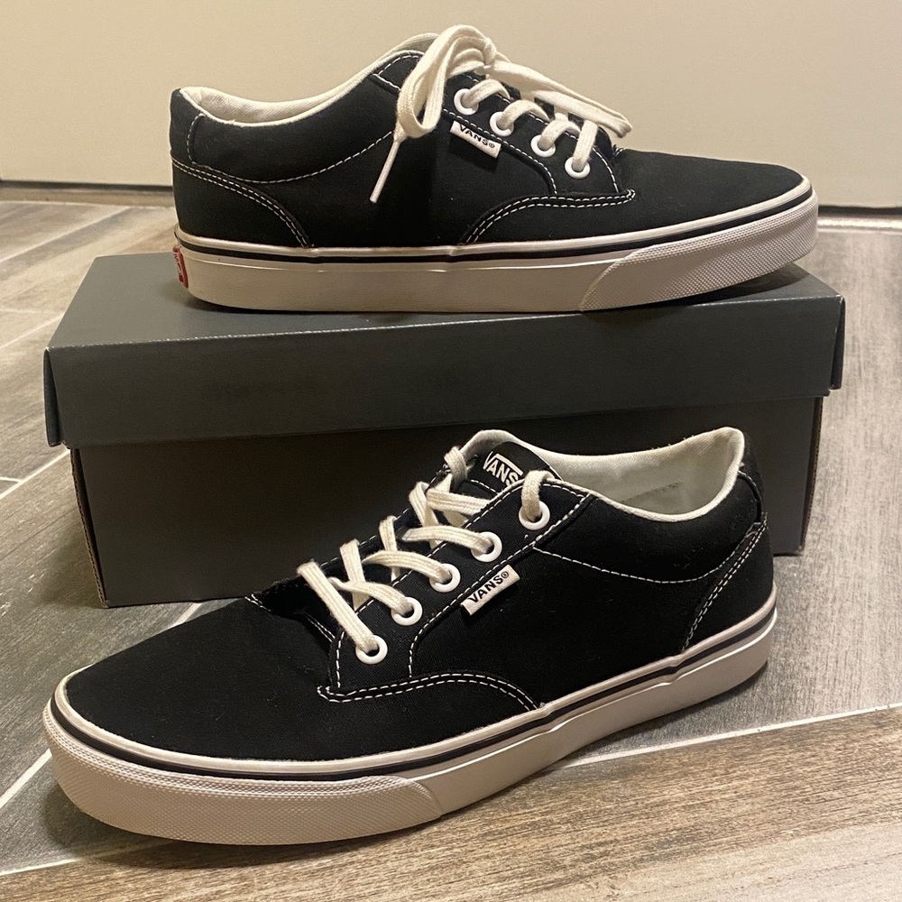 Vans Classic Black and White Canvas Sneakers Women’s Size 9